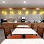 La Quinta Inn & Suites by Wyndham Belton - Temple South