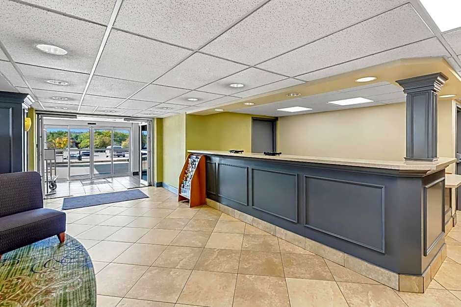 Clarion Inn Cranberry Township