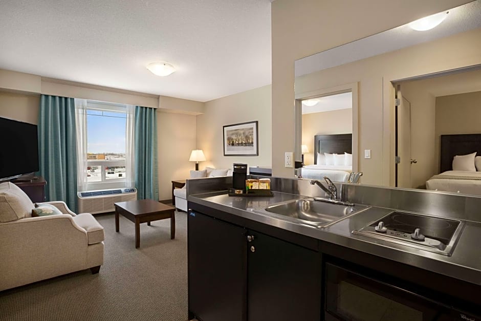 Photo 1 of 2 of 1 Bedroom 1 King Bed Suite