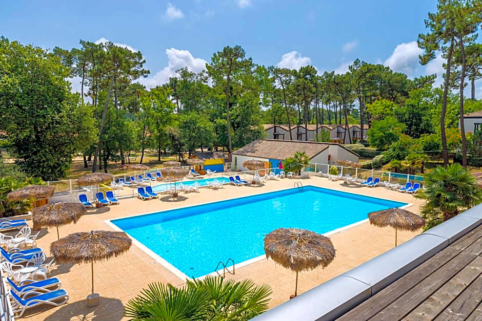 Azureva Club Ronce les Bains