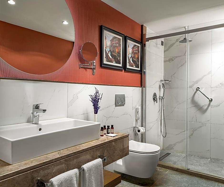 Aspera Hotel Altunizade