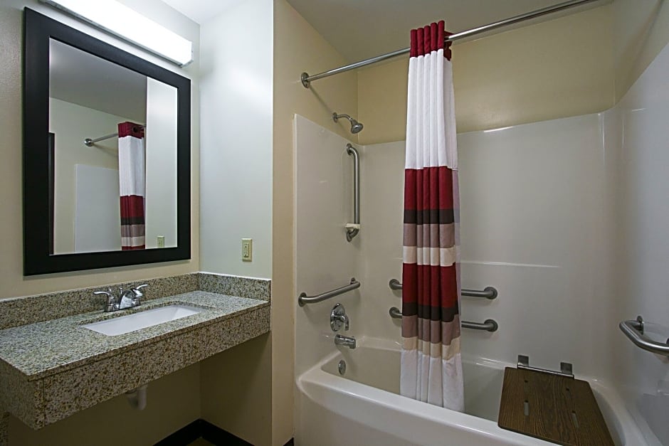 Red Roof Inn Coldwater