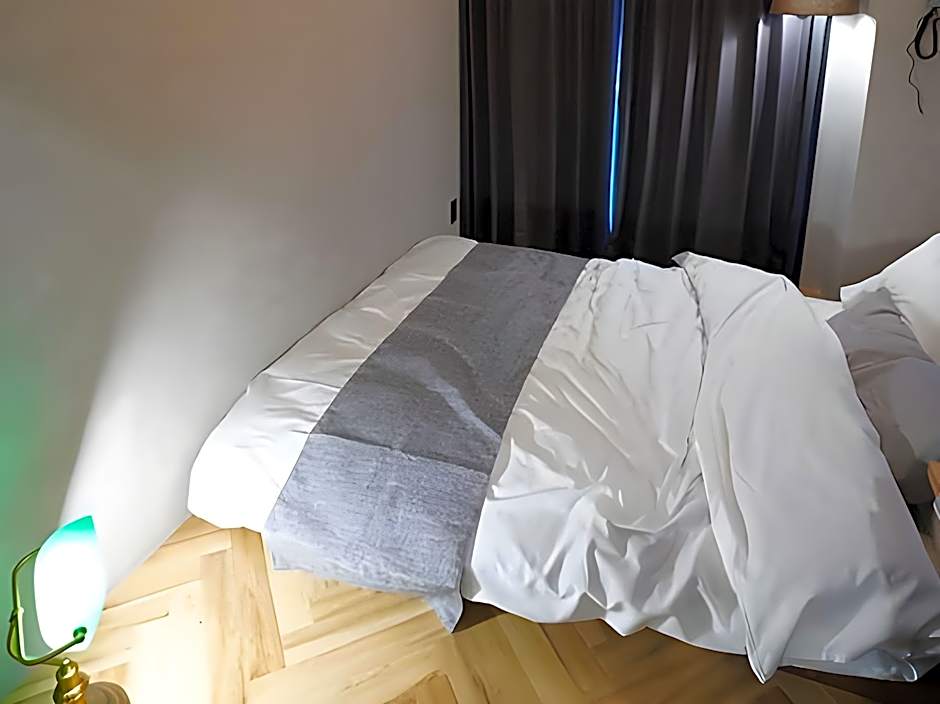 Book Tea Bed SHINJUKU-GYOEN