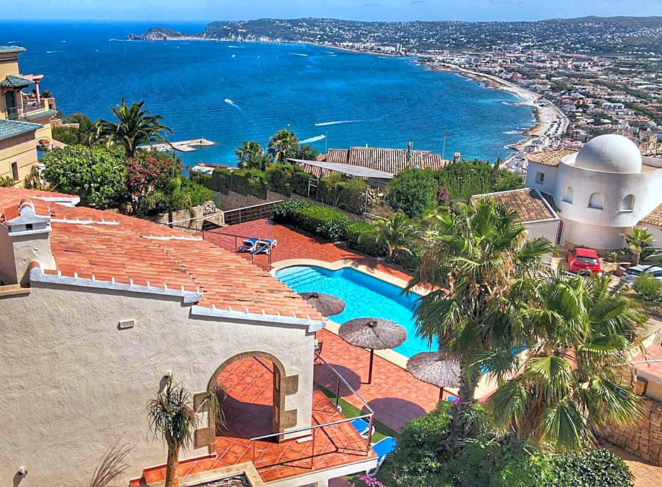 Villa Cuesta de San Antonio,