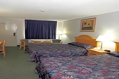 Queen Room - Non-Smoking