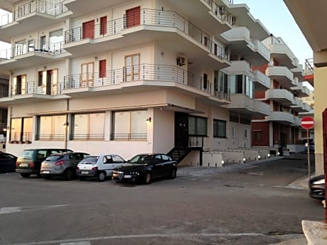 Deluxe, Side Sea View