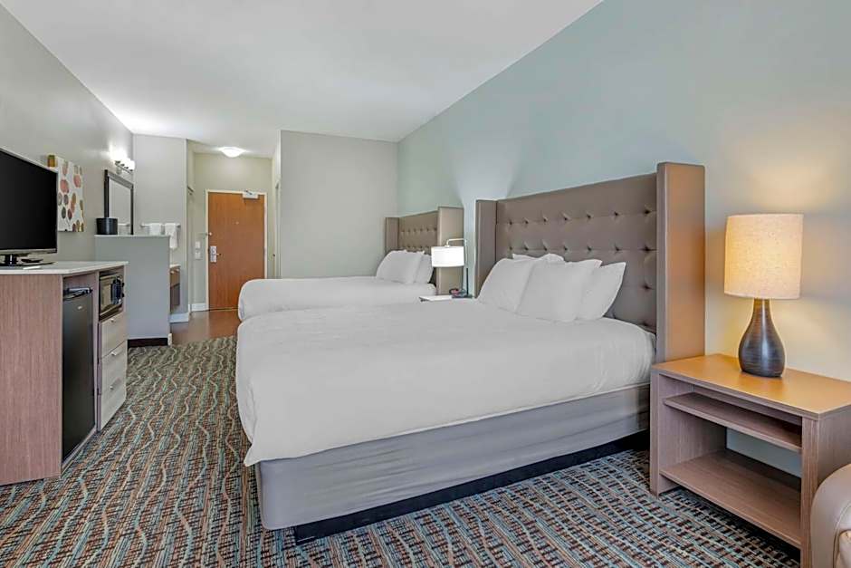 Best Western Plus Peppertree Inn At Omak