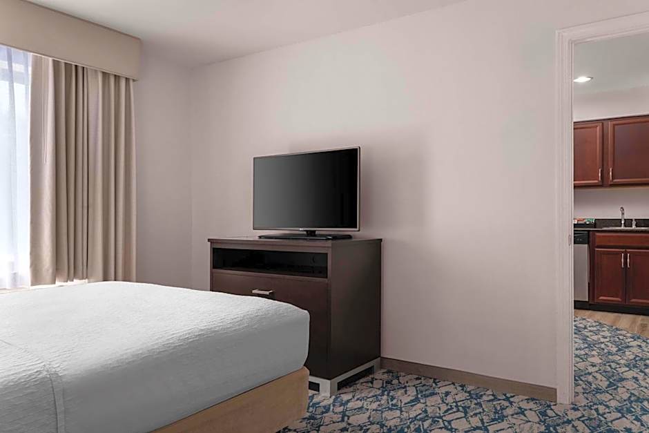 Homewood Suites By Hilton Cambridge-Arlington