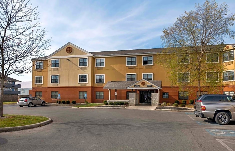 MainStay Suites Columbus North - Worthington