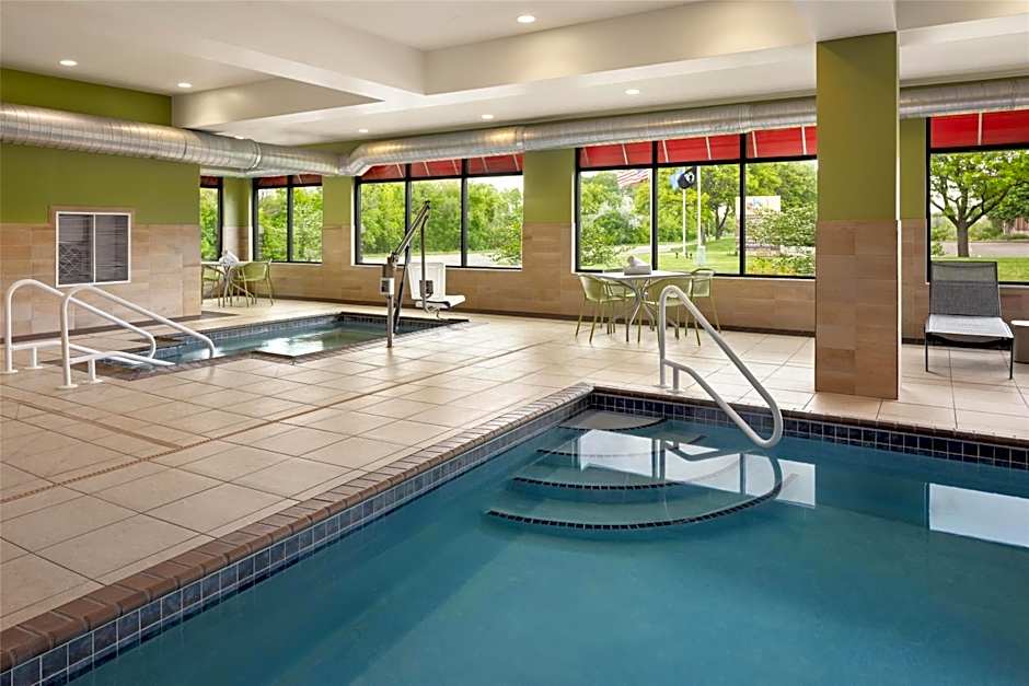 Hampton Inn By Hilton Minneapolis/Roseville, MN