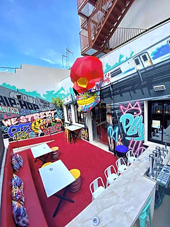 We Street Hostel - El Arenal-Albergue Turístico