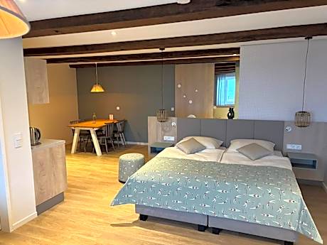 Studio with Sea View