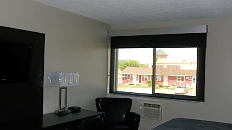 Queen Room with Two Queen Beds