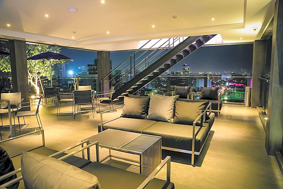 One Residence Hotel & Apartment