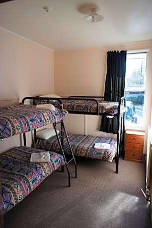 Economy Quadruple Room with Shared Bathroom