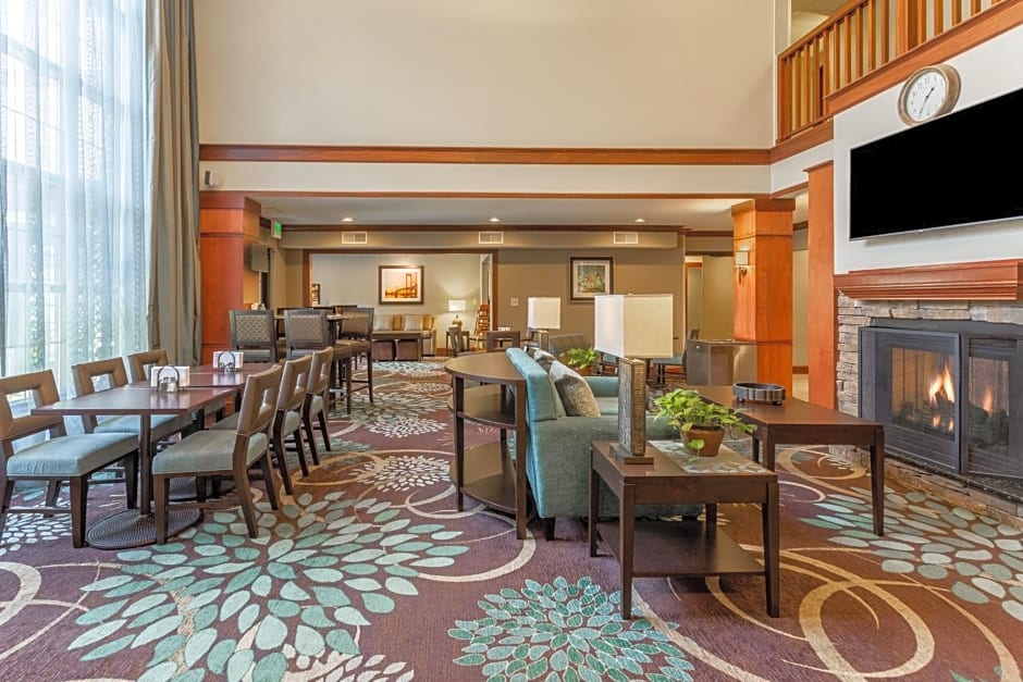 Staybridge Suites Davenport