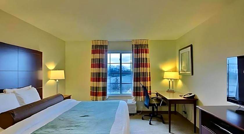 AmericInn by Wyndham Oshkosh