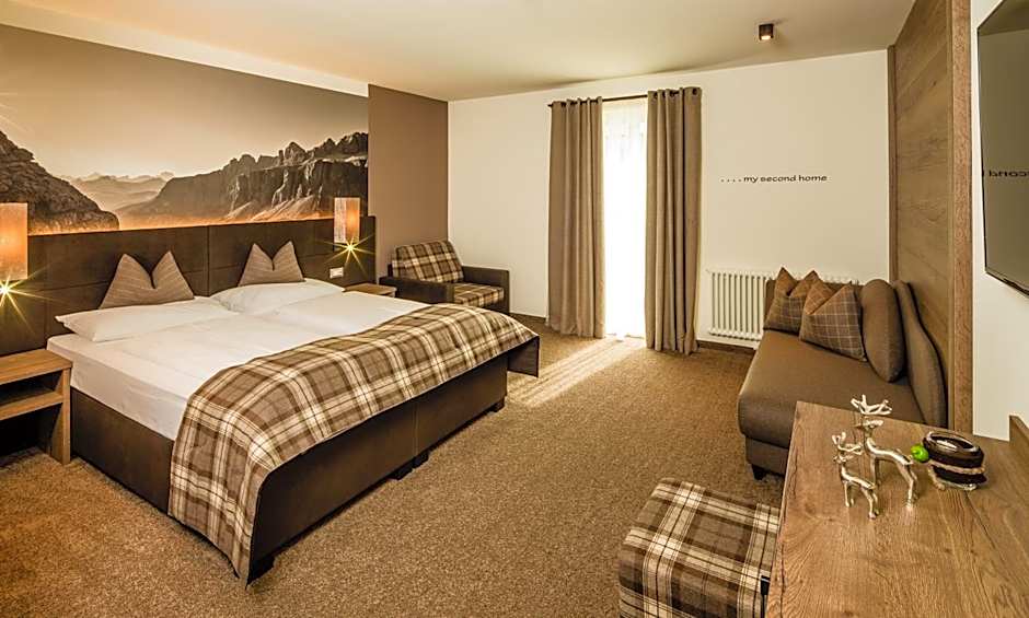 Hotel Touring Dolomites