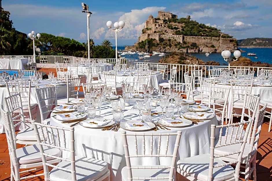 Strand Hotel Delfini