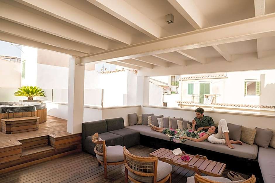 Puro Hotel Oasis Urbano