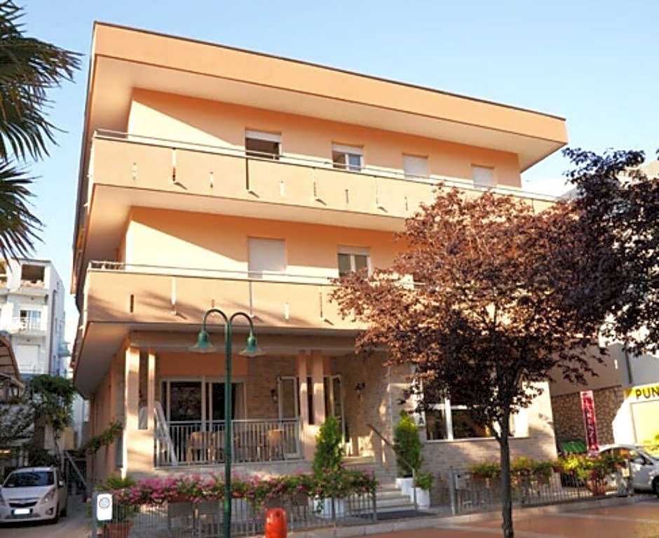 Albergo Larenzia