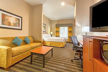 King suite with Bath Tub - hearing Accessible/Non-Smoking