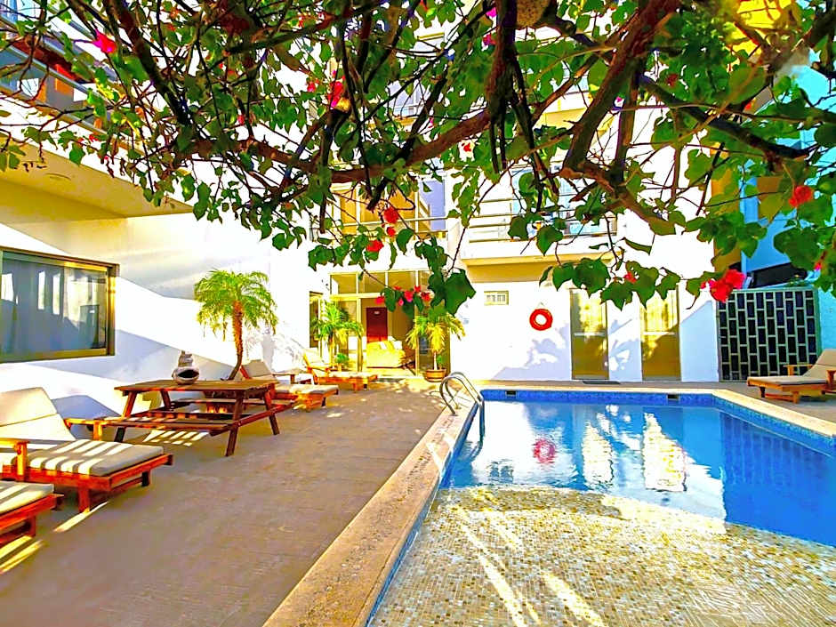 Arrecifes Suites