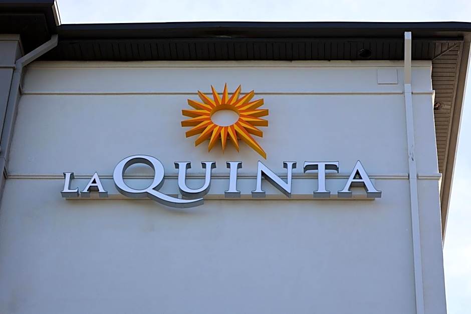 La Quinta Inn & Suites by Wyndham Ocala
