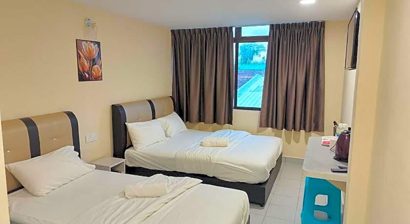 Southern Tip Hotel - City & 100m walk to McDonald's & FREE DOBI