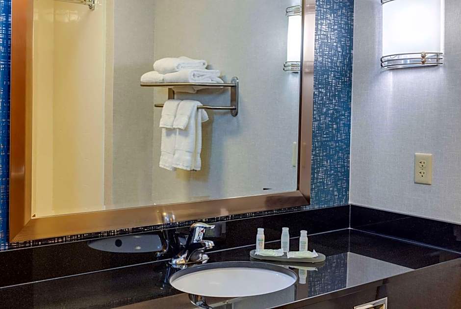 La Quinta Inn & Suites by Wyndham Edmond