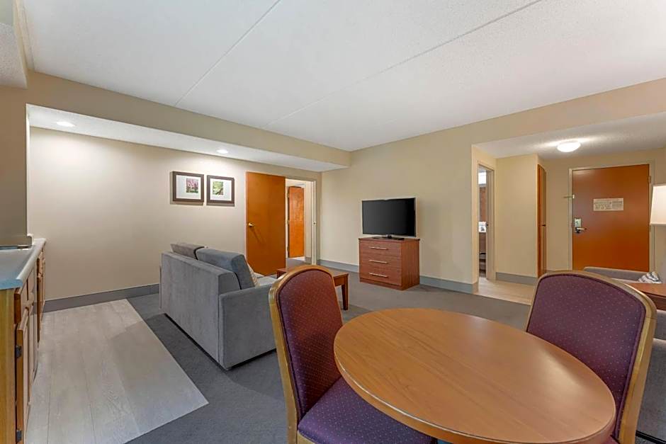 Comfort Inn & Suites LaVale - Cumberland