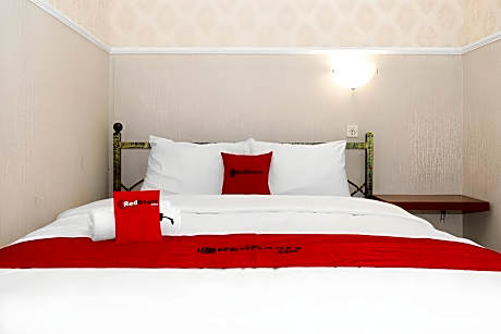 RedDoorz near Gajahmungkur Semarang