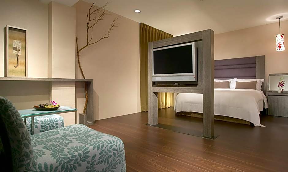 Hua Ge Hot Spring Hotel