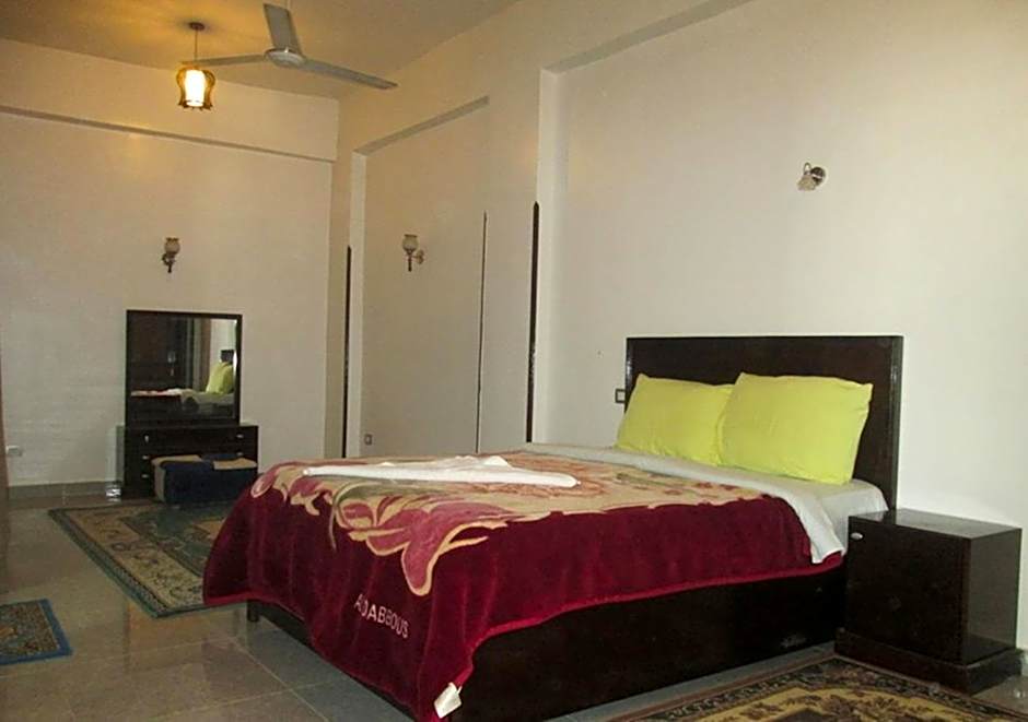 Mama Africa Apts & Studios