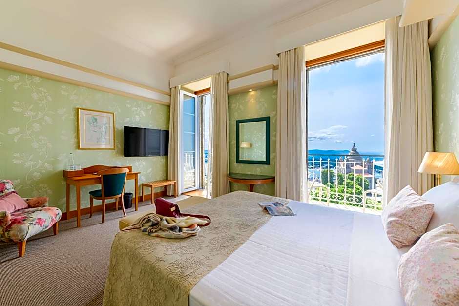 POUSADAS DE PORTUGAL MONUMNENT & HISTORIC HOTELS