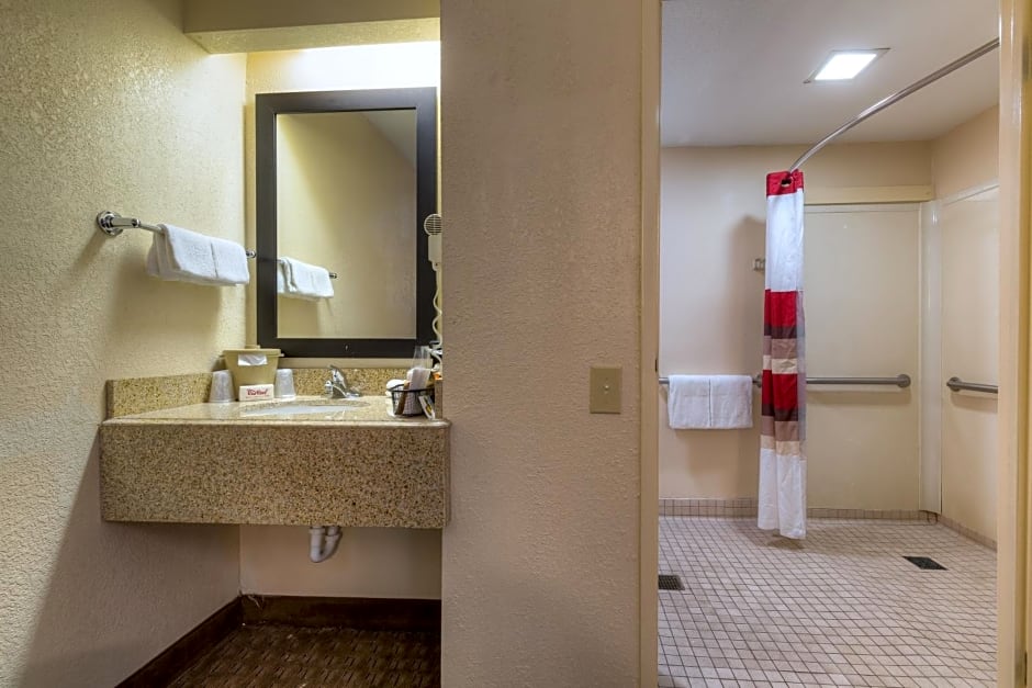 Red Roof Inn Memphis East