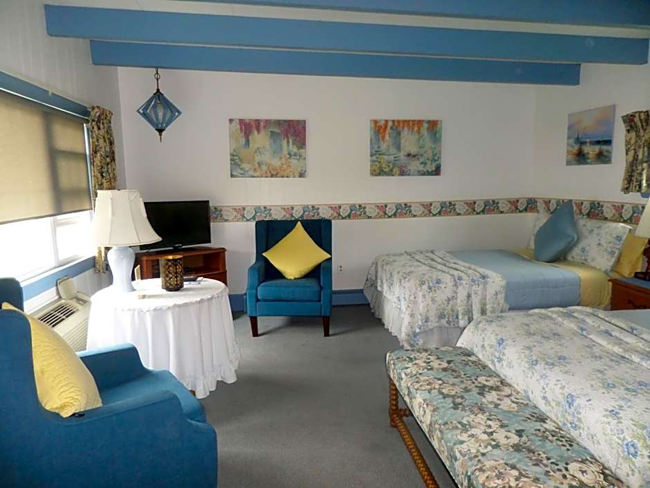 Claddagh Motel & Suites