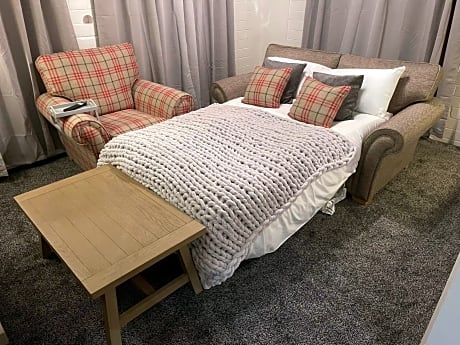 King Suite with Sofa Bed - Non-Smoking