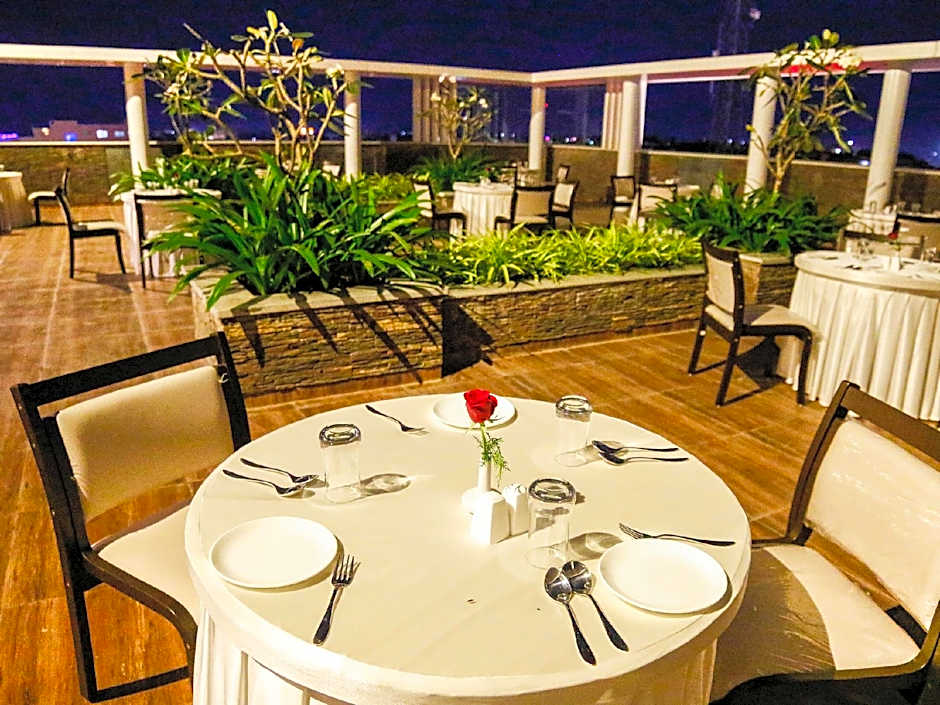 Vivera Grand Hotel - Dindigul