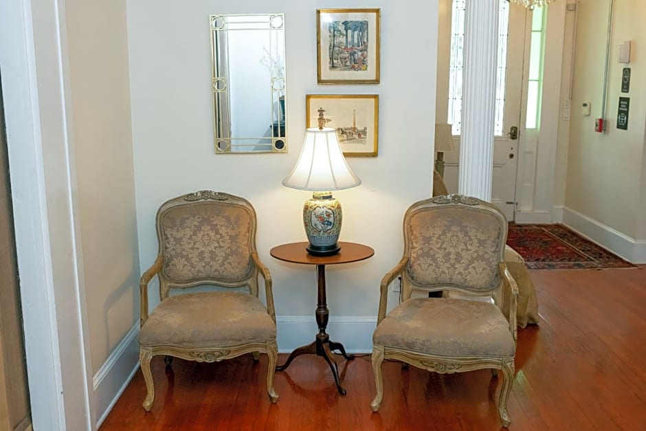 The Esplanade Guesthouse Mansion