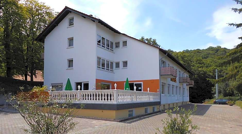 Burg-Hotel