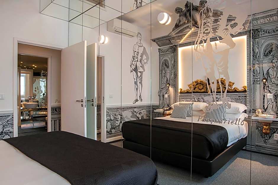 Teatro Boutique Rooms & Suites