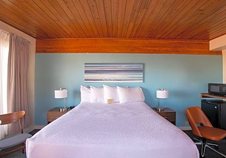Ocean Front Junior Suite