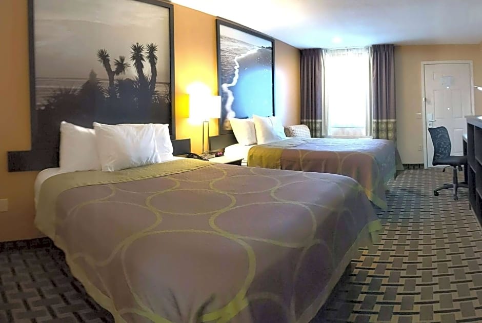 Super 8 by Wyndham Houston/Willowbrook/Hwy 249