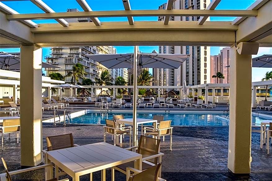Ala Moana Honolulu by Mantra