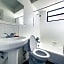 Silver Spray Motel
