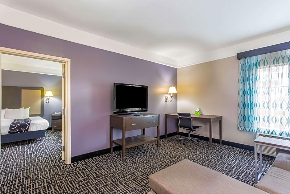 La Quinta Inn & Suites by Wyndham Fultondale