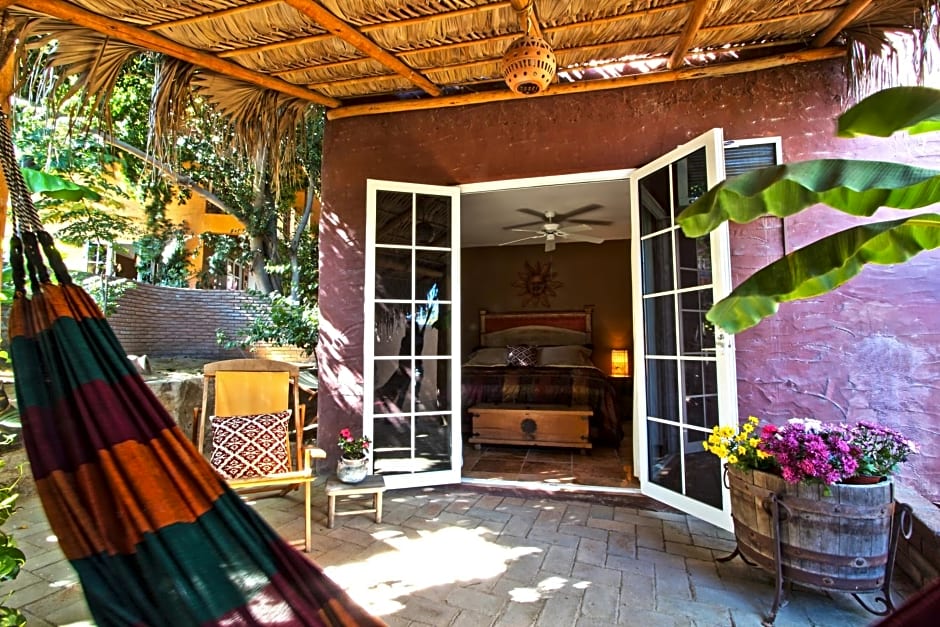 The Bungalows Hotel