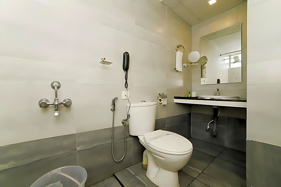 Sreepathi Indraprastha Hotel and Serviced Apartments