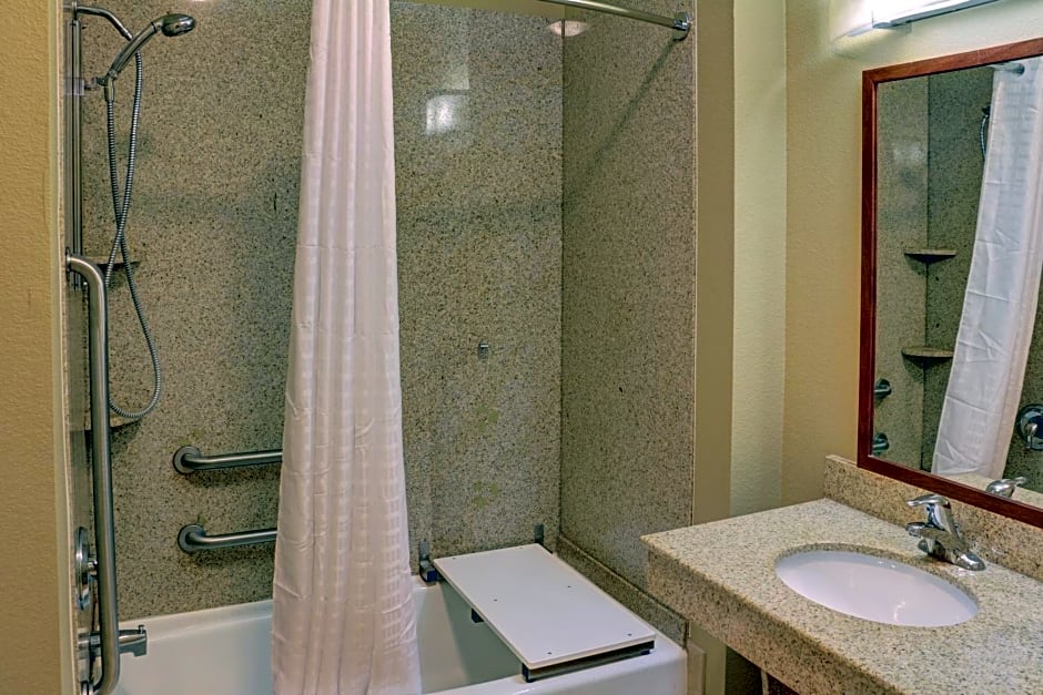 Candlewood Suites Texarkana